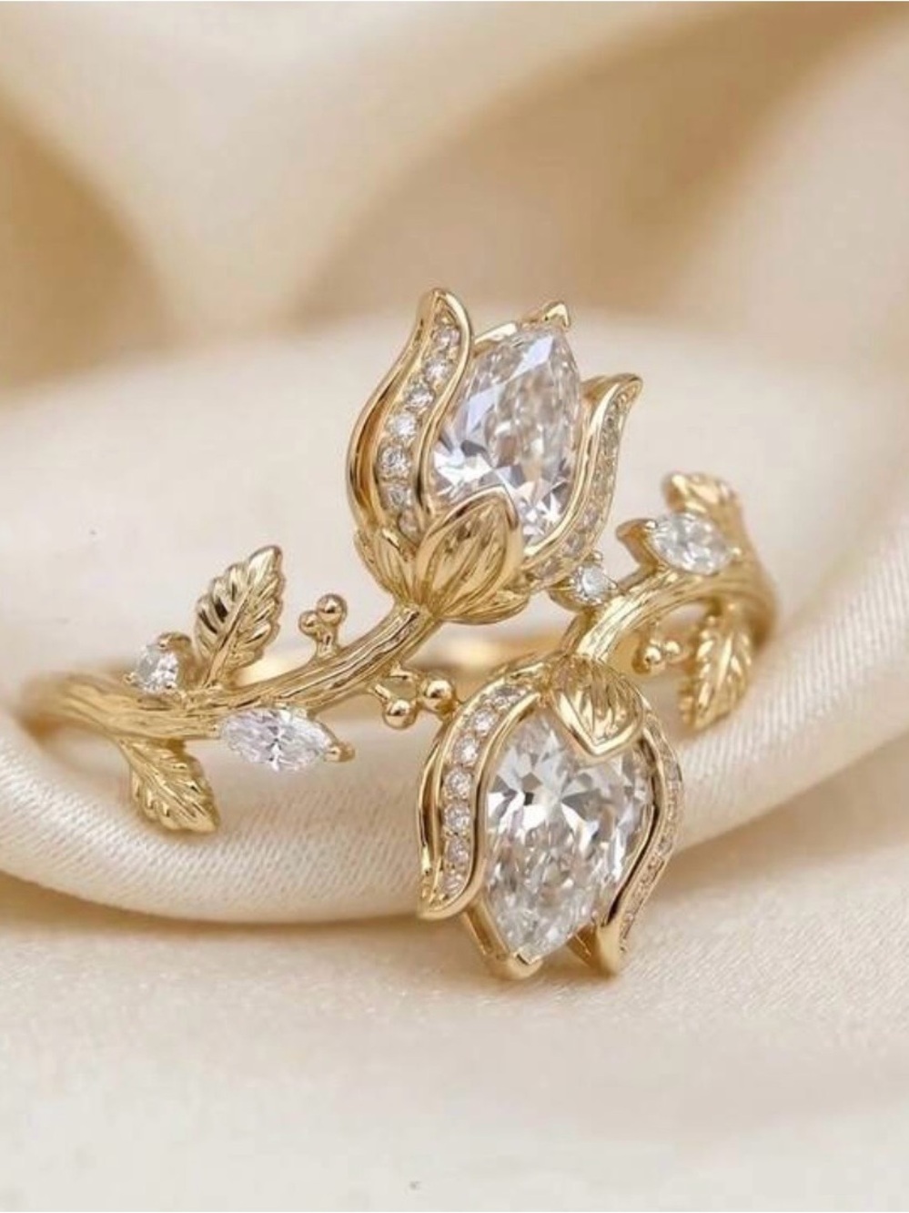 BOUTIQUE | Gold flower ring